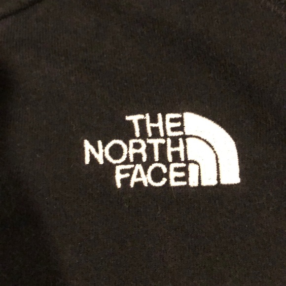 Tight North Face sweatshirt - Picture 3 of 3